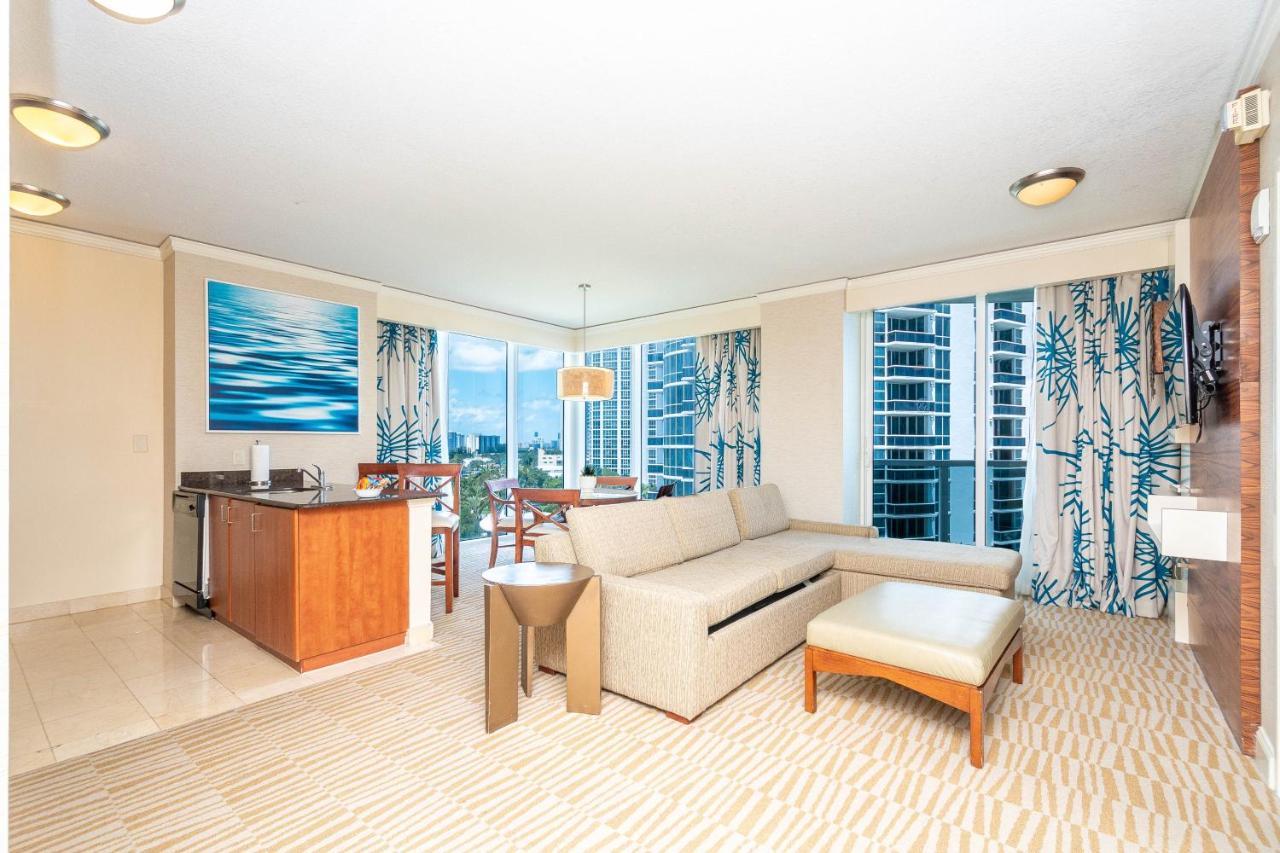 Trump Intl 2 Bedroom Apartment 1600 Sqf Ocean And Bay View Санні-Айлс-Біч Екстер'єр фото